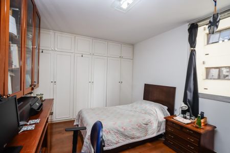 Apartamento à venda com 119m², 3 quartos e 2 vagas Apartamento à venda com 119m², 3 quartos e 2 vagasQuarto 1