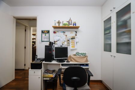 Apartamento à venda com 119m², 3 quartos e 2 vagas Apartamento à venda com 119m², 3 quartos e 2 vagasQuarto 2