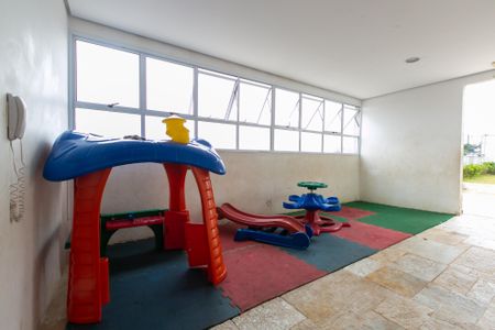 Apartamento à venda com 24m², 1 quarto e 1 vaga Apartamento à venda com 24m², 1 quarto e 1 vagaÁrea comum - Playground