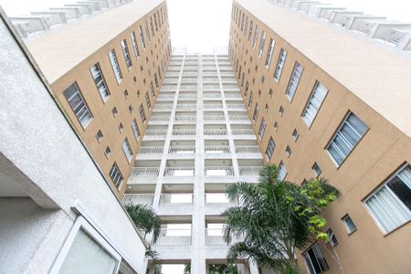 Apartamento à venda com 24m², 1 quarto e 1 vaga Apartamento à venda com 24m², 1 quarto e 1 vagaFachada