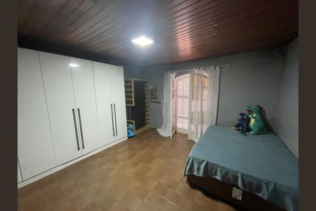Casa à venda com 163m², 1 quarto e 2 vagasQuarto