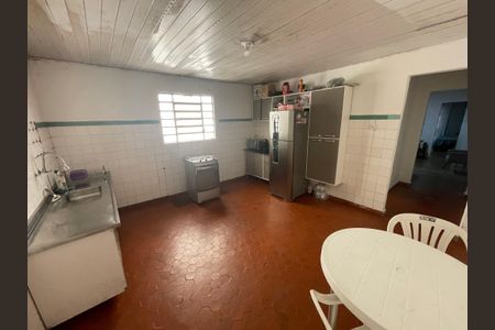 Casa à venda com 163m², 1 quarto e 2 vagasCozinha