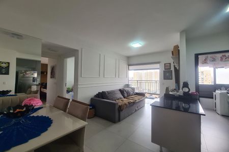 Apartamento à venda com 64m², 2 quartos e 1 vagaSala