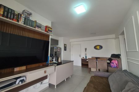 Apartamento à venda com 64m², 2 quartos e 1 vagaSala