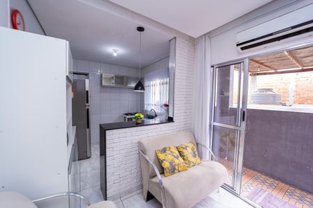 Casa para alugar com 5m², 1 quarto e sem vagaSala