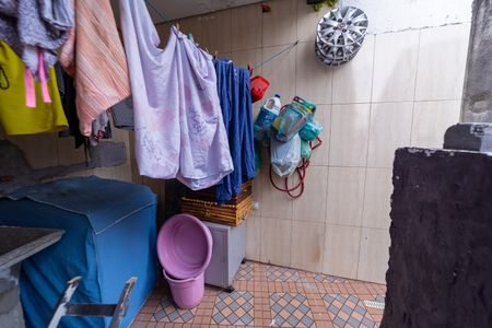 Casa para alugar com 5m², 1 quarto e sem vagaÁrea de Serviço