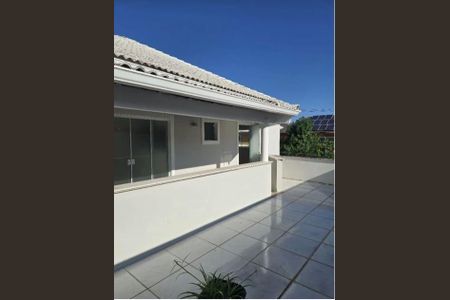 Casa à venda com 4 quartos, 359m² em Vargem Pequena, Rio de Janeiro