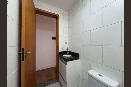 Apartamento à venda com 90m², 2 quartos e 1 vaga Apartamento à venda com 90m², 2 quartos e 1 vagaBanheiro