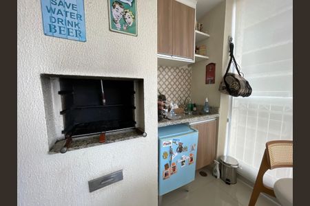 Apartamento à venda com 95m², 3 quartos e 2 vagasVaranda