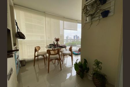 Varanda de apartamento à venda com 3 quartos, 95m² em Jardim Lucia, São Paulo