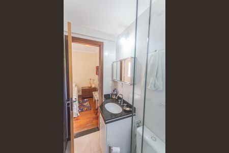 Apartamento à venda com 93m², 3 quartos e 2 vagasBanheiro da Suíte