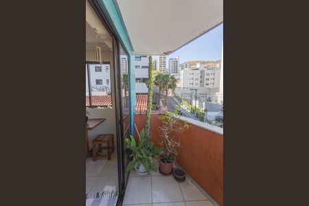 Apartamento à venda com 93m², 3 quartos e 2 vagasVaranda da Sala