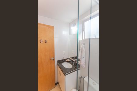 Apartamento à venda com 93m², 3 quartos e 2 vagasBanheiro Social