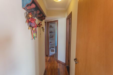 Apartamento à venda com 93m², 3 quartos e 2 vagasCorredor