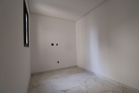 Apartamento à venda com 140m², 3 quartos e 2 vagasQuarto 2