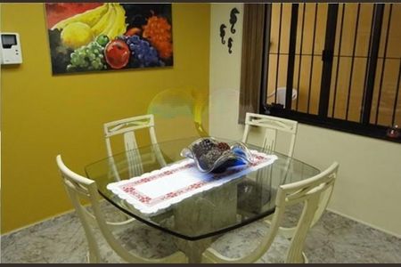 Casa à venda com 3 quartos, 390m² em Vila Gomes Cardim, São Paulo