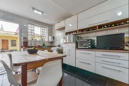 Casa à venda com 140m², 3 quartos e 1 vaga