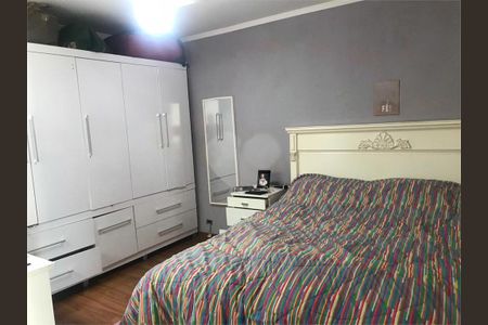 Casa à venda com 4 quartos, 120m² em Parque Colonial, São Paulo