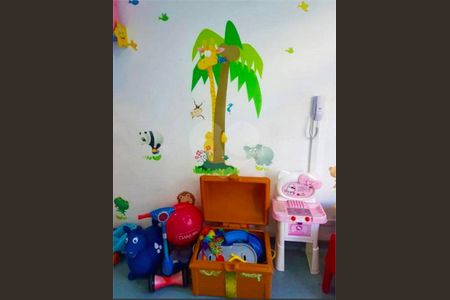 Apartamento à venda com 4 quartos, 137m² em Vila Clementino, São Paulo