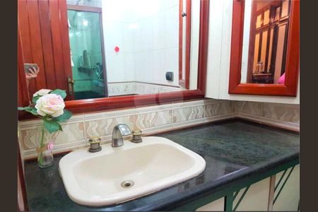 Apartamento à venda com 4 quartos, 137m² em Vila Clementino, São Paulo