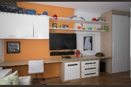 Casa à venda com 2 quartos, 110m² em Bosque da Saúde, São Paulo