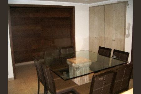Apartamento à venda com 3 quartos, 217m² em Paraíso do Morumbi, São Paulo