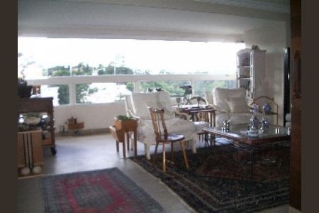 Apartamento à venda com 217m², 3 quartos e 3 vagas