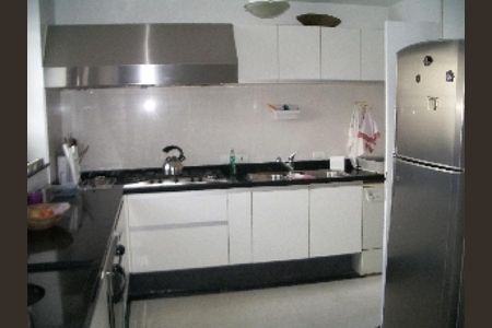 Apartamento à venda com 217m², 3 quartos e 3 vagas