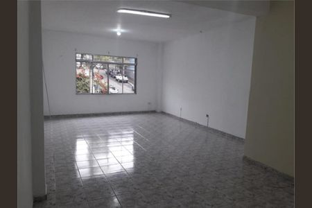 Casa à venda com 2 quartos, 130m² em Vila Monumento, São Paulo