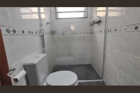 Casa à venda com 97m², 3 quartos e 4 vagas