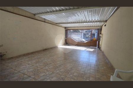 Casa à venda com 97m², 3 quartos e 4 vagas