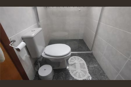 Casa à venda com 97m², 3 quartos e 4 vagas