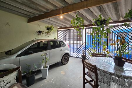 Casa à venda com 102m², 2 quartos e 1 vagaGaragem