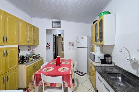 Casa à venda com 102m², 2 quartos e 1 vagaCozinha