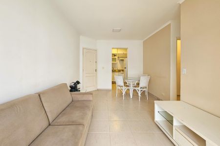 Apartamento para alugar com 78m², 2 quartos e 1 vagaSala