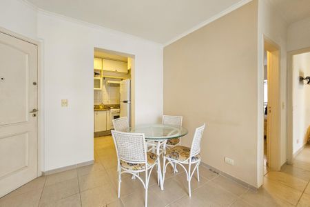 Apartamento para alugar com 78m², 2 quartos e 1 vagaSala