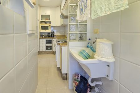 Apartamento para alugar com 78m², 2 quartos e 1 vagaÁrea de serviço