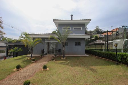 Casa de condomínio para alugar com 250m², 3 quartos e 4 vagasQuintal