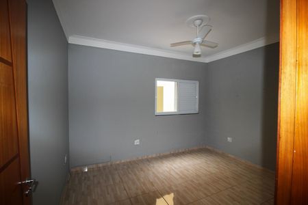 Casa de condomínio para alugar com 250m², 3 quartos e 4 vagasSuíte 1