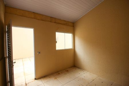 Casa de condomínio para alugar com 250m², 3 quartos e 4 vagasQuarto de Serviço