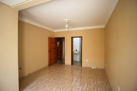 Casa de condomínio para alugar com 250m², 3 quartos e 4 vagasSuíte 3