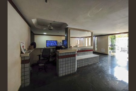 Apartamento à venda com 178m², 3 quartos e 2 vagas Apartamento à venda com 178m², 3 quartos e 2 vagasFachada e portaria