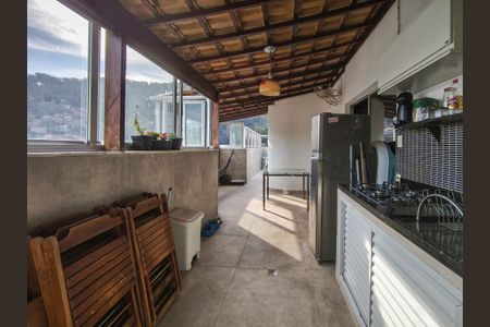 Apartamento à venda com 178m², 3 quartos e 2 vagas Apartamento à venda com 178m², 3 quartos e 2 vagasEspaço Gourmet