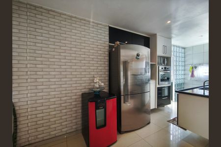 Apartamento à venda com 178m², 3 quartos e 2 vagas Apartamento à venda com 178m², 3 quartos e 2 vagasCozinha