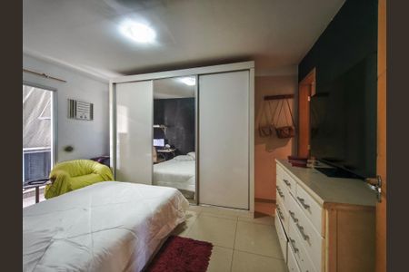 Apartamento à venda com 178m², 3 quartos e 2 vagas Apartamento à venda com 178m², 3 quartos e 2 vagasSuíte 1