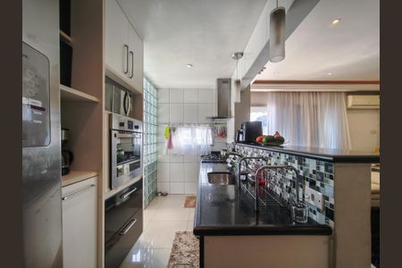 Apartamento à venda com 178m², 3 quartos e 2 vagas Apartamento à venda com 178m², 3 quartos e 2 vagasCozinha