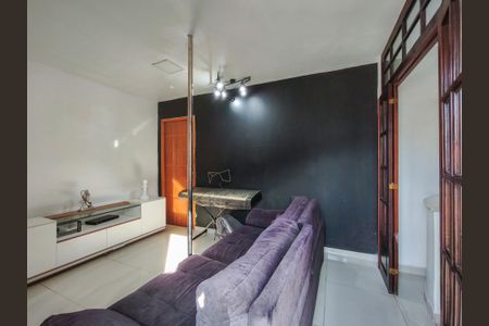 Apartamento à venda com 178m², 3 quartos e 2 vagas Apartamento à venda com 178m², 3 quartos e 2 vagasSala
