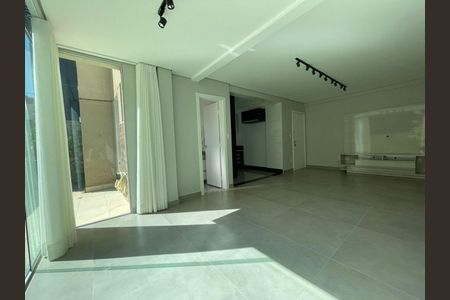 Apartamento à venda com 2 quartos, 117m² em Buritis, Belo Horizonte