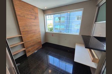 Apartamento à venda com 174m², 4 quartos e 3 vagas