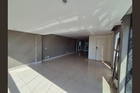 Apartamento à venda com 174m², 4 quartos e 3 vagas